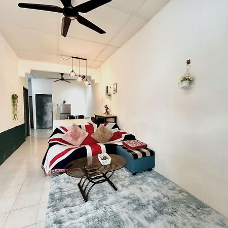Entire Cozy Home 16 • 3 Bedroom @ Alma 大山脚 外观 照片