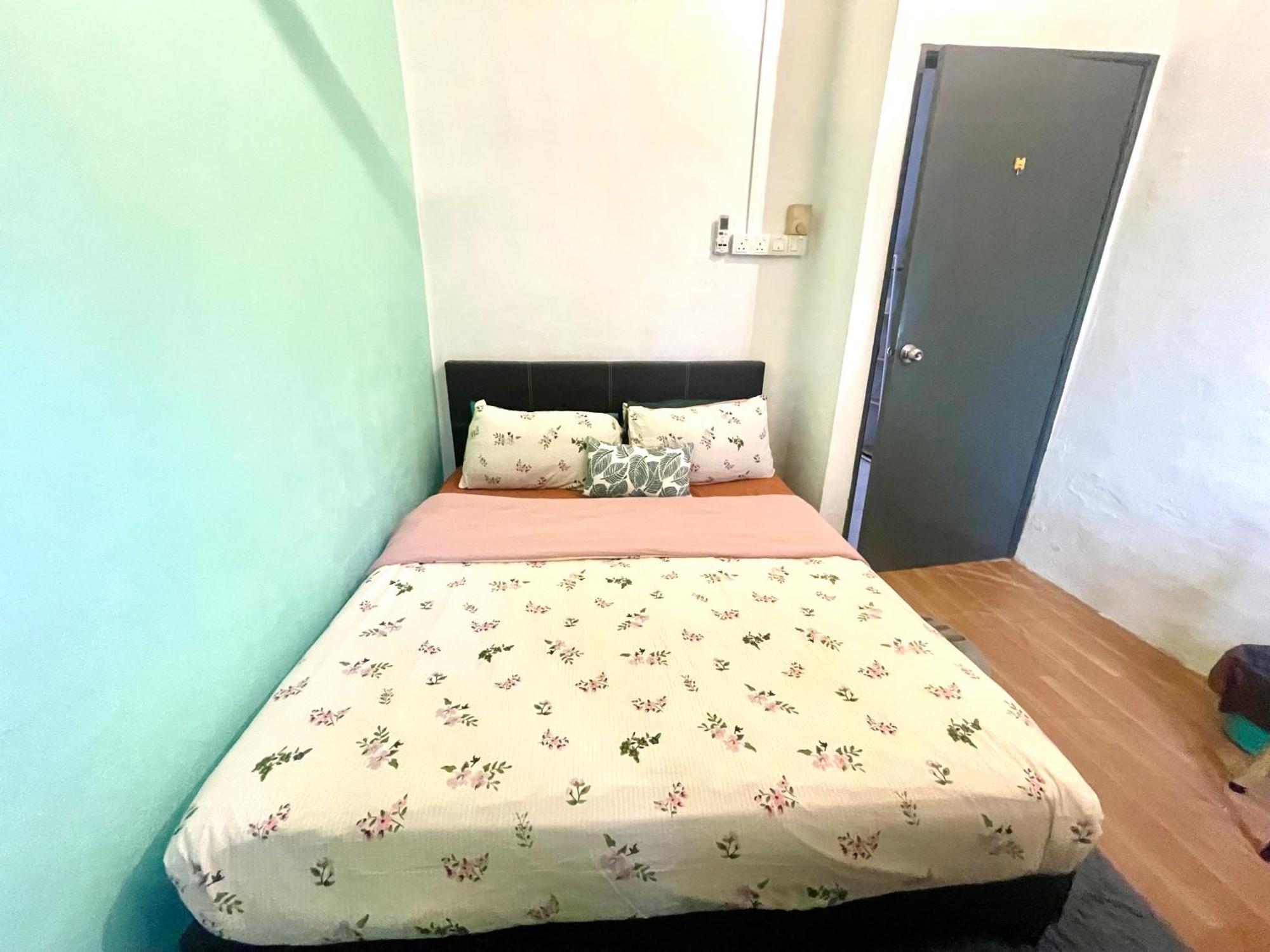 Entire Cozy Home 16 • 3 Bedroom @ Alma 大山脚 外观 照片